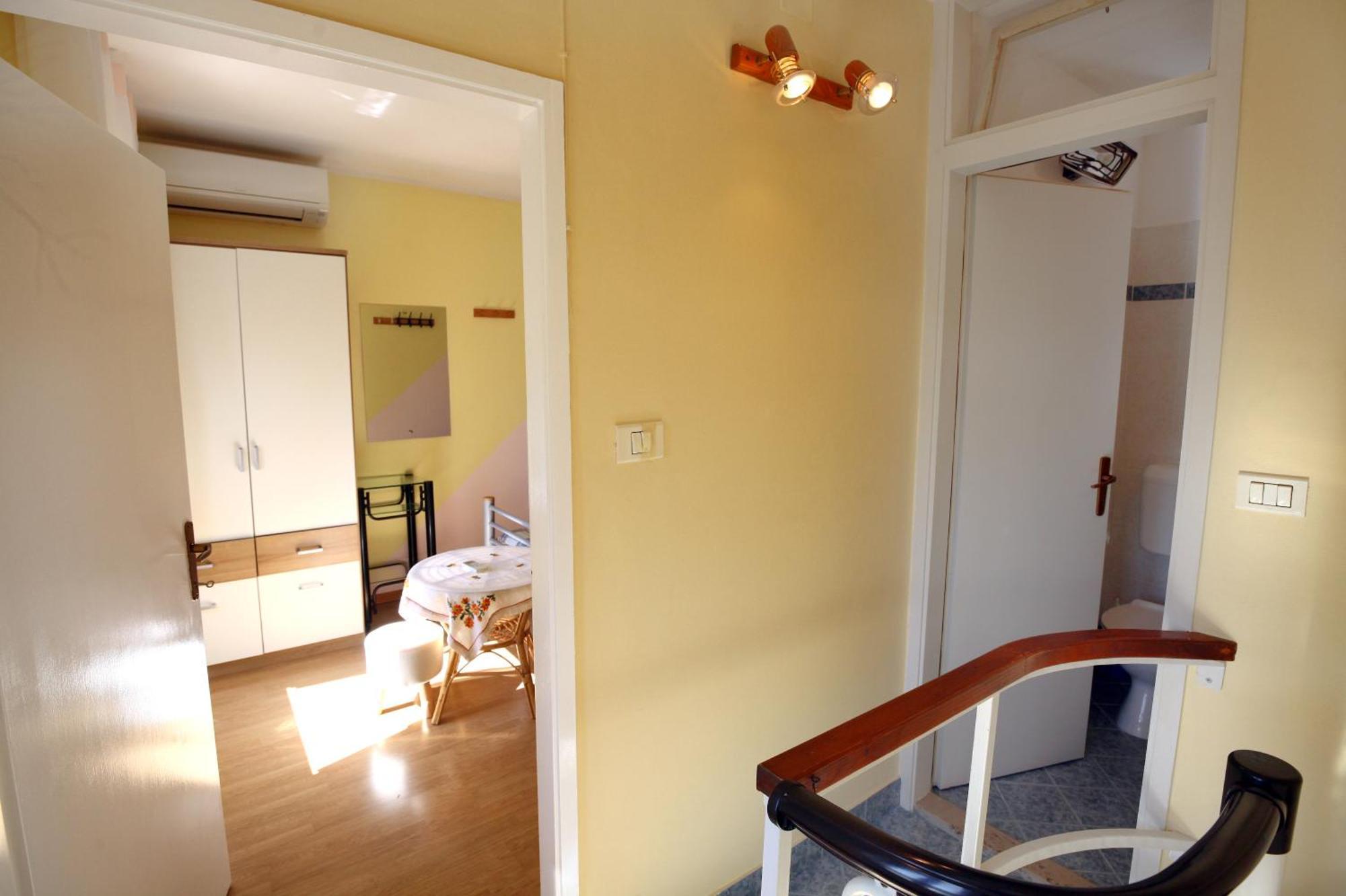 Dino Studio And Room Apartments Portorož Eksteriør billede